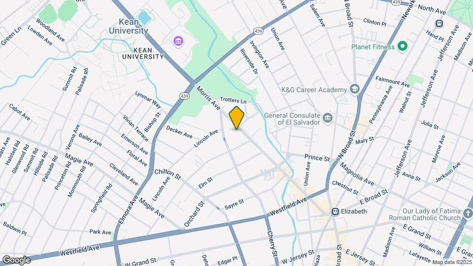528 Morris Ave Mapa y Detalles de la Ubicación
