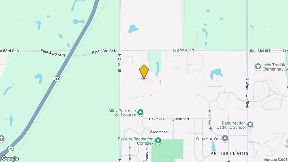 5243 N Pinecrest Ct Map and Location Details