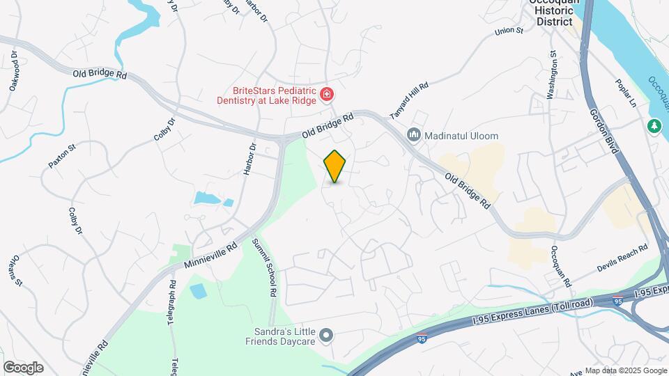 2011 Quiet Creek Ct Mapa y Detalles de la Ubicación