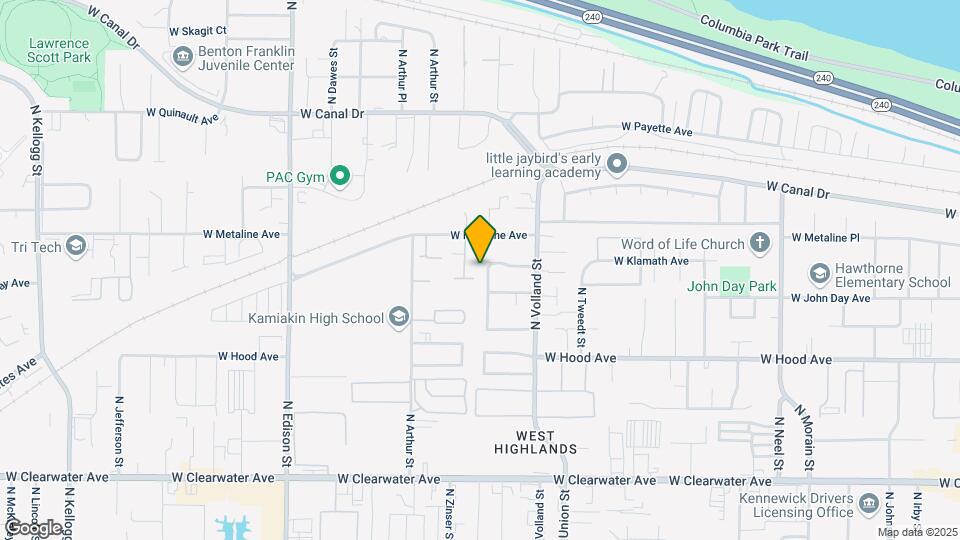 751 N Williams St Map and Location Details