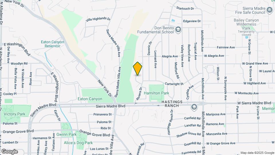 1090 Pine Bluff Dr Map and Location Details