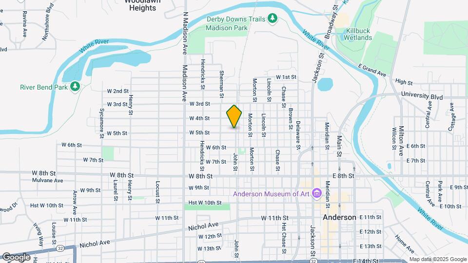 702 W 5th St Map and Location Details