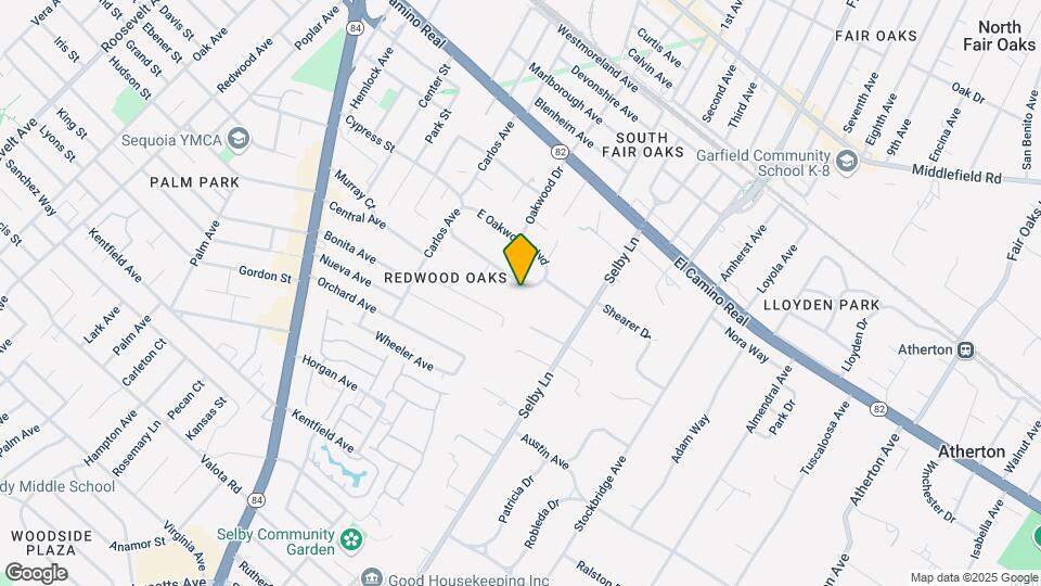 402-404 W Oakwood Blvd Mapa y Detalles de la Ubicación