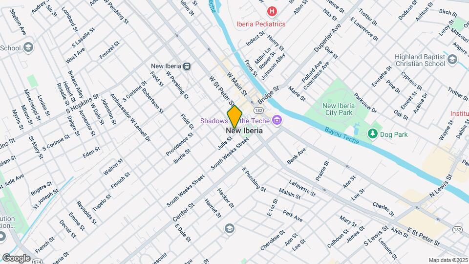 136 E Washington St Map and Location Details