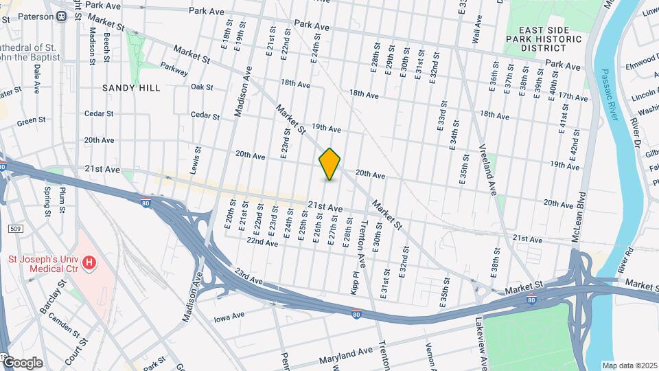 925 E 26th St Map and Location Details