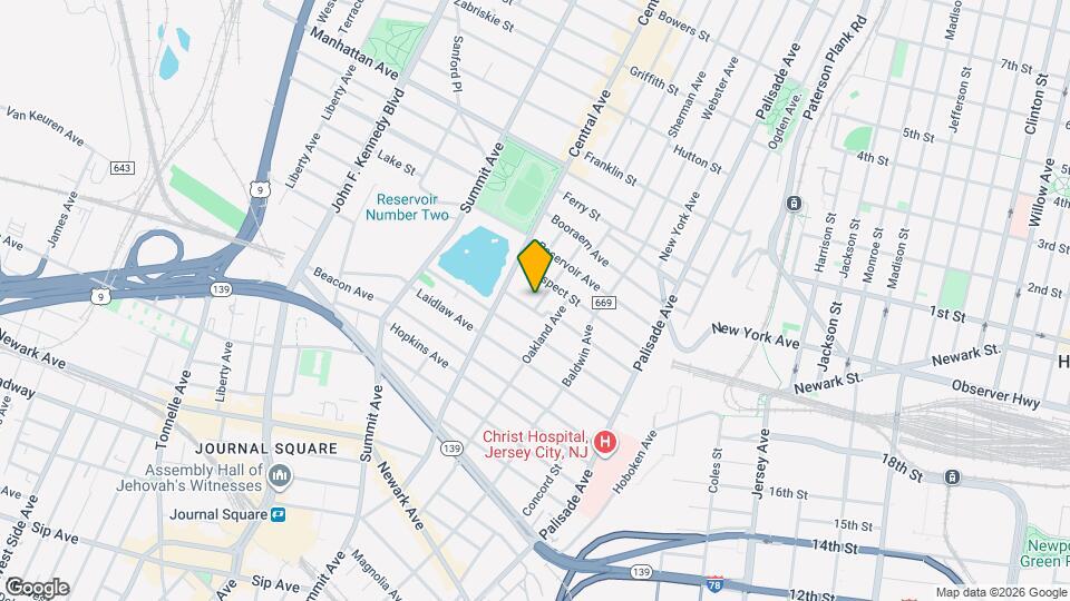 5 Lienau Pl Map and Location Details