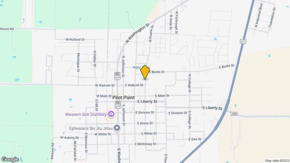 215 N Prairie St Map and Location Details