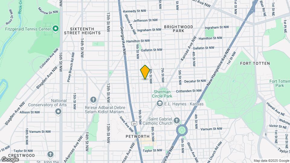 821 Decatur St NW Map and Location Details