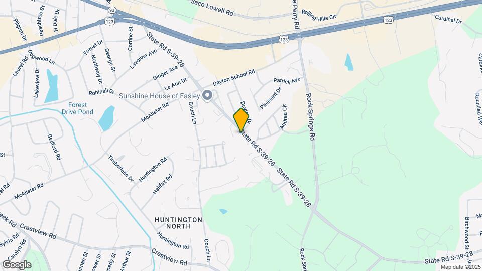 802 Powdersville Rd Map and Location Details