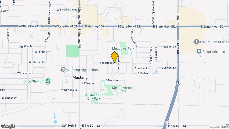 328 E Hillcrest Ln Map and Location Details