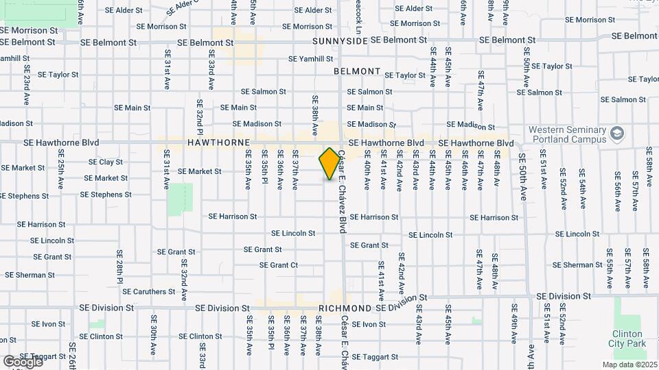 1738 SE 38th Ave Map and Location Details