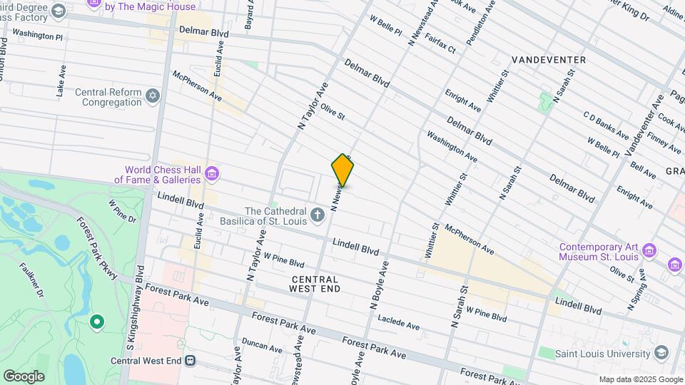 324 N Newstead Ave Map and Location Details