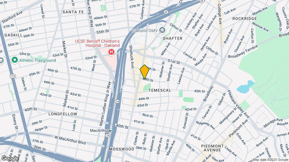 489 48th St Map and Location Details