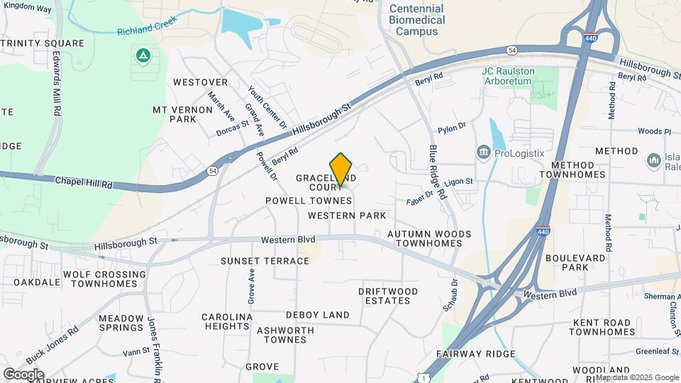 135-143 Pineland Cir Map and Location Details