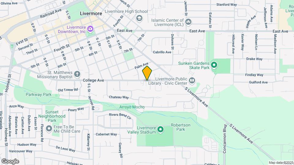 2605 College Ave Map and Location Details