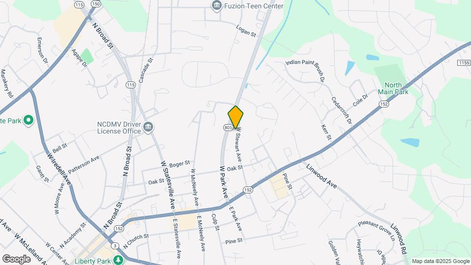 320 W Stewart Ave Map and Location Details