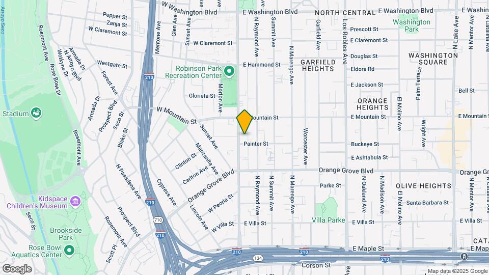 826 N Fair Oaks Ave Map and Location Details