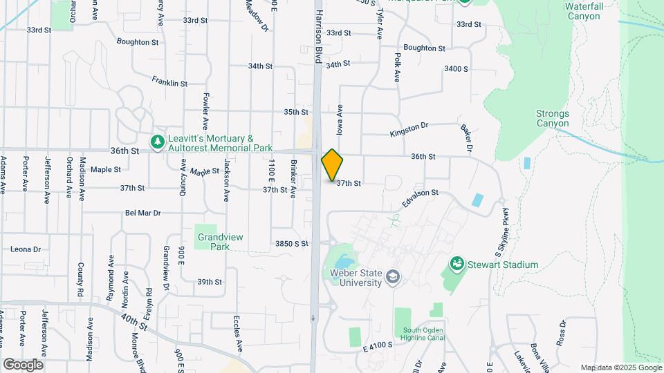 3673 Iowa Ave Map and Location Details