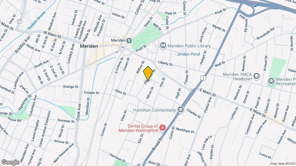 68 Pleasant St Map and Location Details