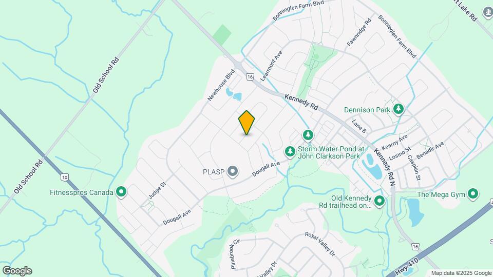 90 Royal Fern Cres Map and Location Details