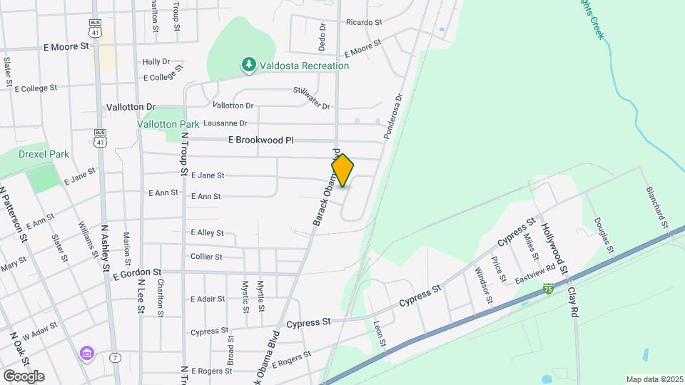 904 Jamestown Dr Map and Location Details