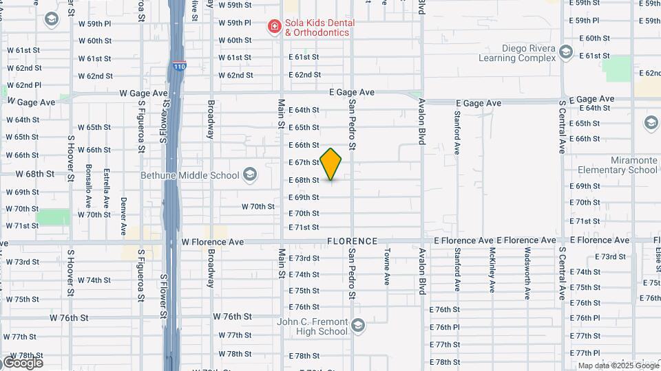 226 E 68th St Map and Location Details