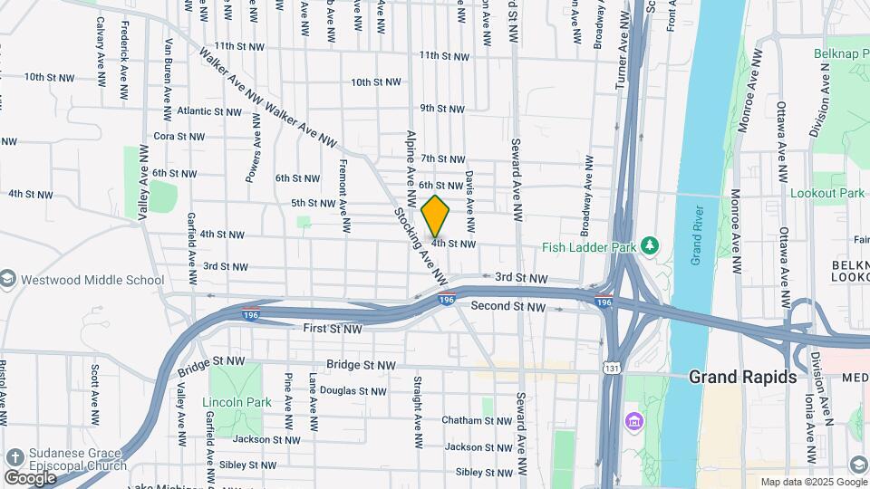 742 4th St NW Map and Location Details