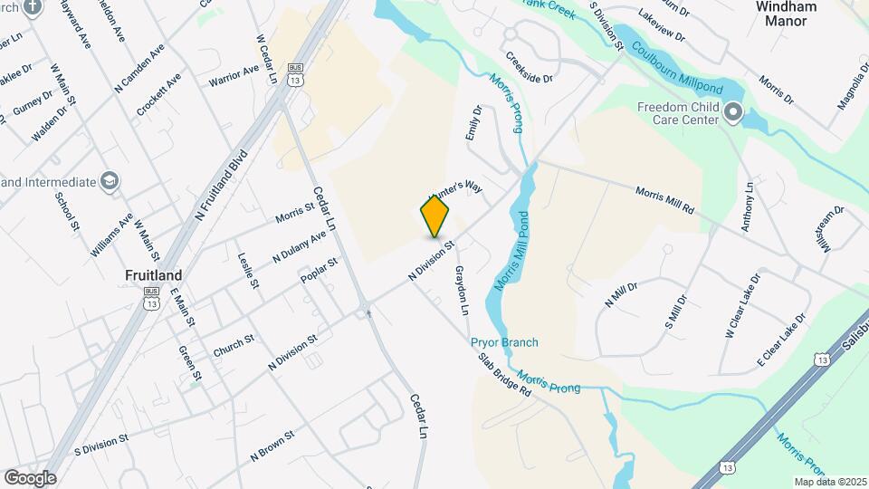 102 Hunter's Way Map and Location Details