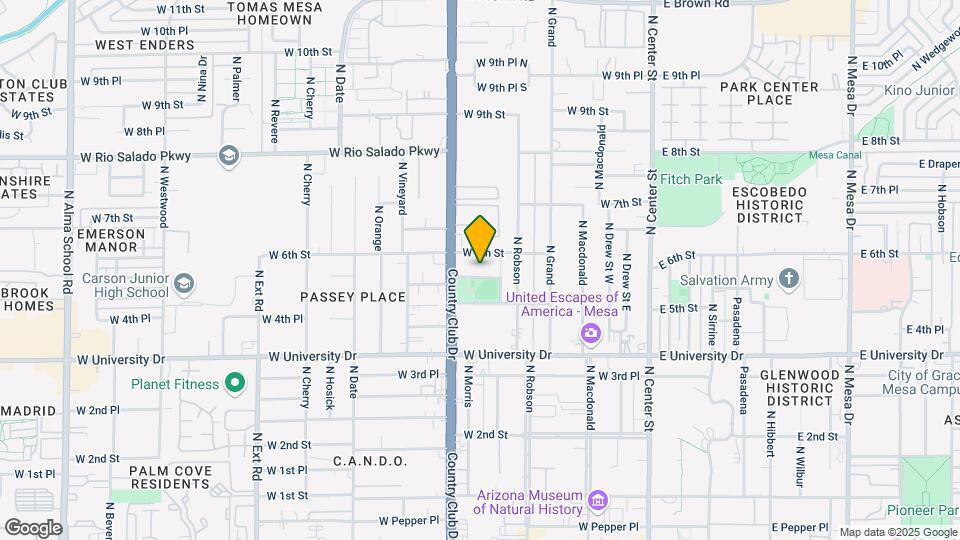 330 W 5th Pl Map and Location Details