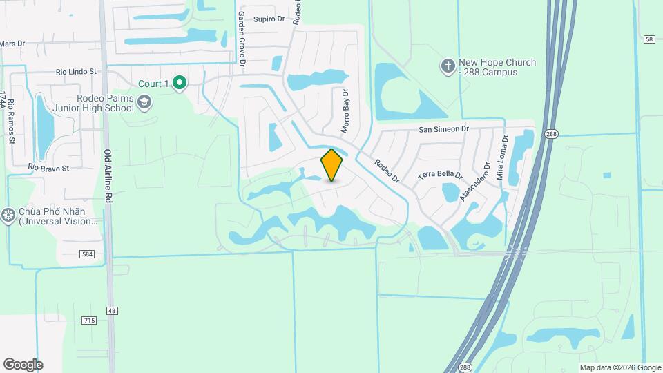 77 Carmel Dr Map and Location Details