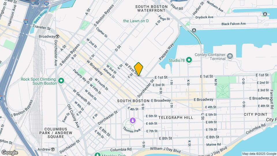 377 W First St Mapa y Detalles de la Ubicación