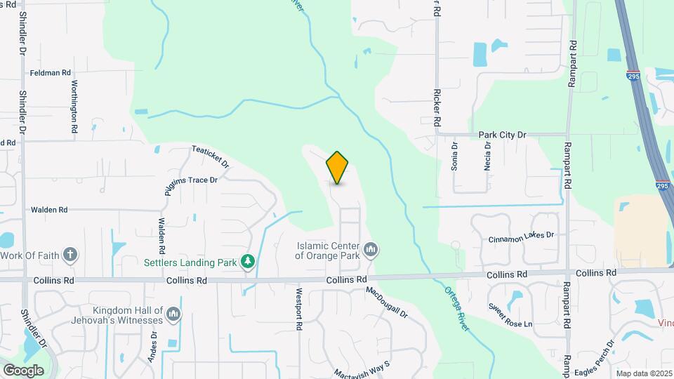 7637 Invermere Blvd N Map and Location Details
