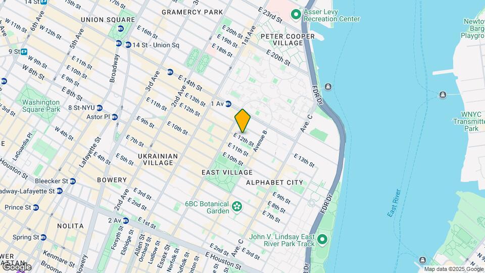 521 E 12th St Mapa y Detalles de la Ubicación