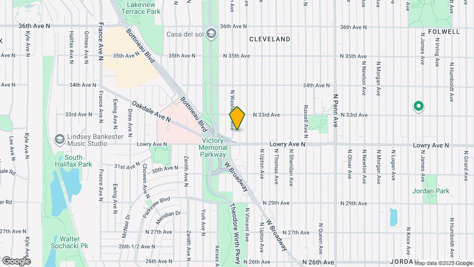 3218 N Washburn Ave Map and Location Details