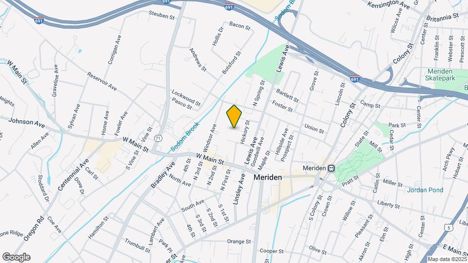 24 Garden St, Unit 2nd floor Map and Location Details