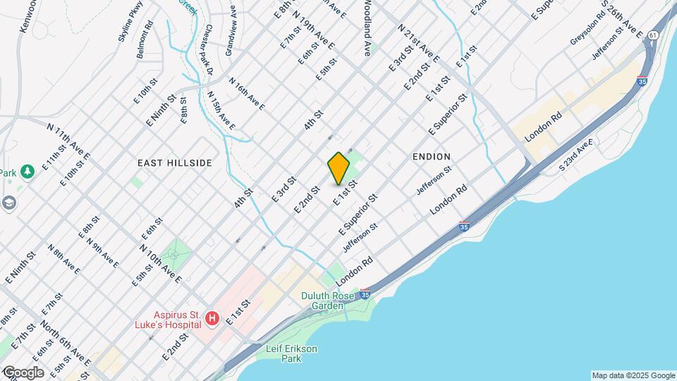 1523 E 1st St Mapa y Detalles de la Ubicación