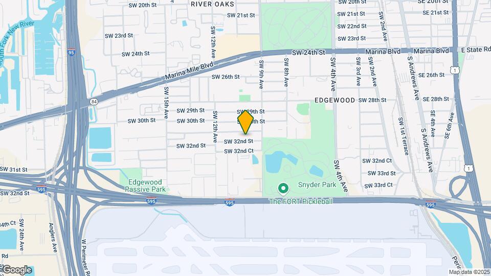 1041 SW 32nd St Map and Location Details