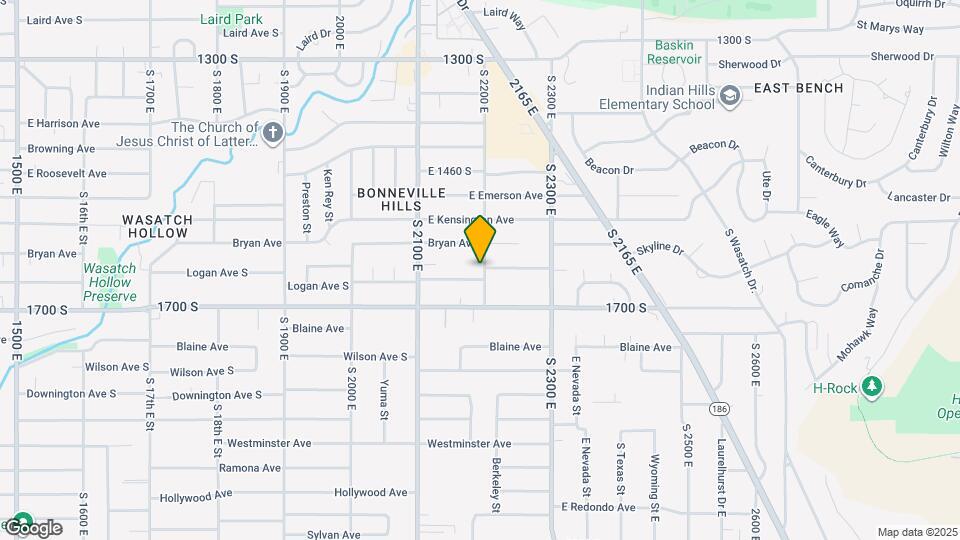 2183 E Logan Ave Mapa y Detalles de la Ubicación