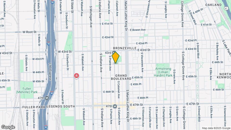 323 E 44th St Map and Location Details