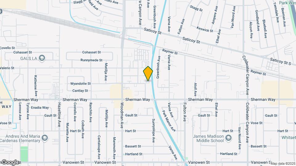 13531 Wyandotte St Map and Location Details