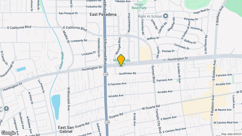 9074 Huntington Dr Map and Location Details