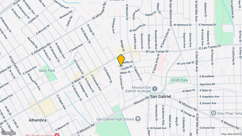 881 Carillo Dr Mapa y Detalles de la Ubicación