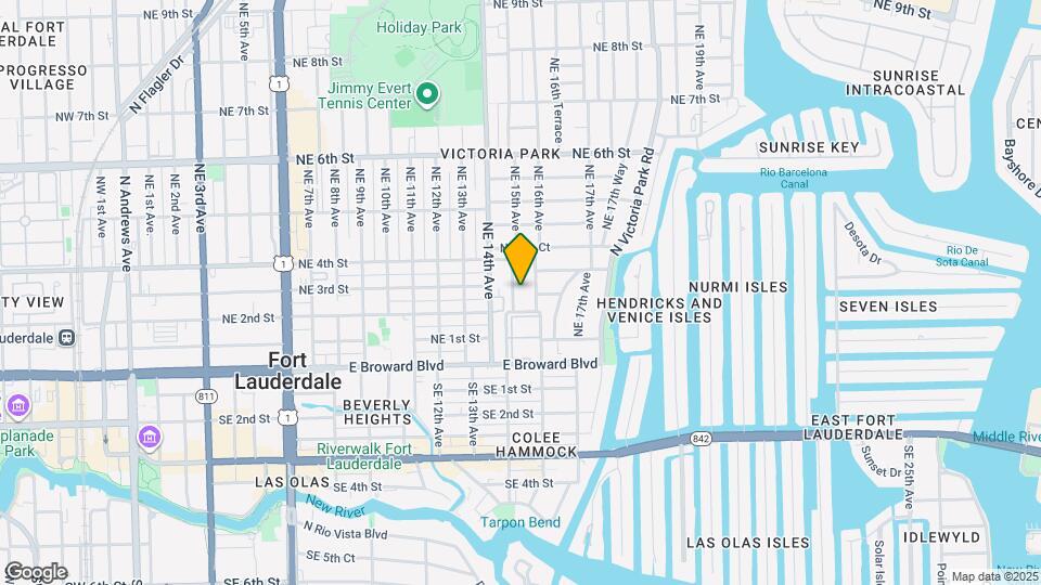 218 NE 15th Ave Map and Location Details