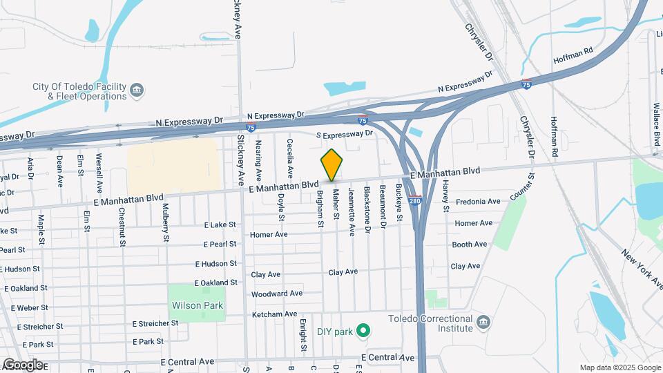 1220 E Manhattan Blvd Map and Location Details