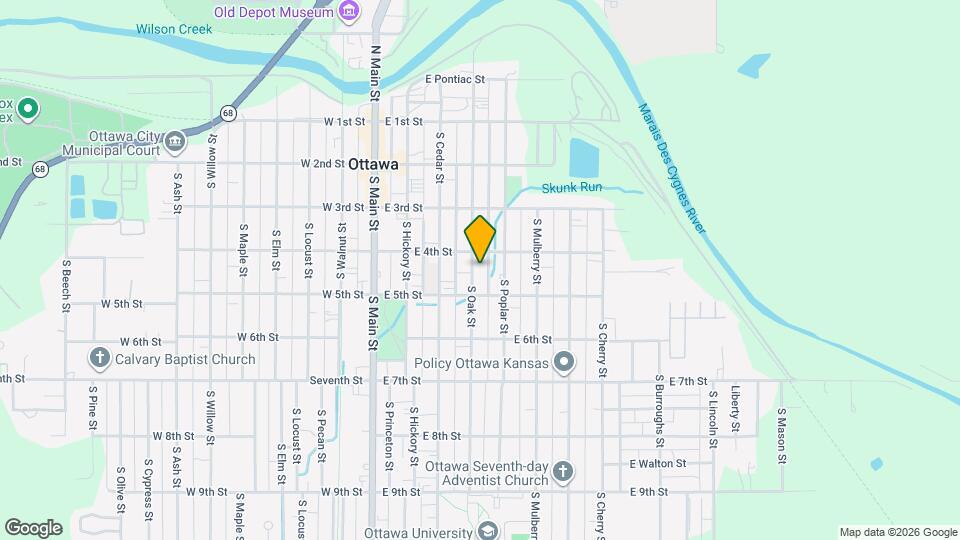 415 S Oak St Map and Location Details
