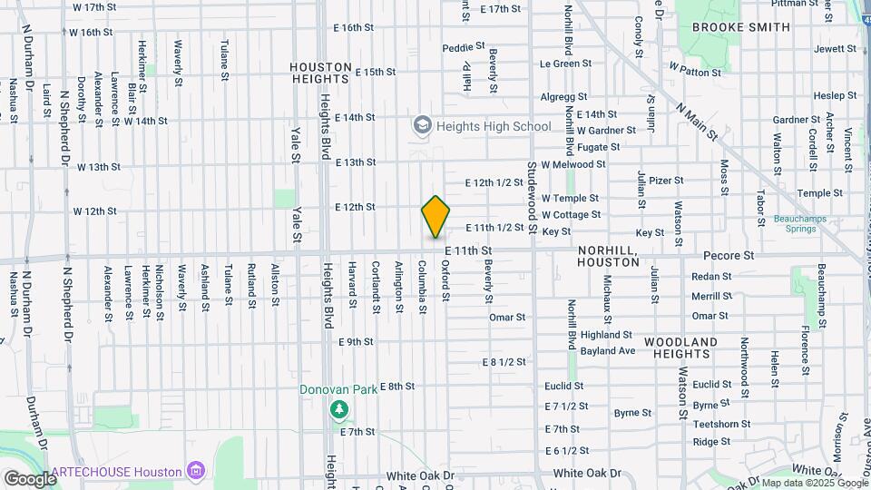 513 E 11th St Map and Location Details