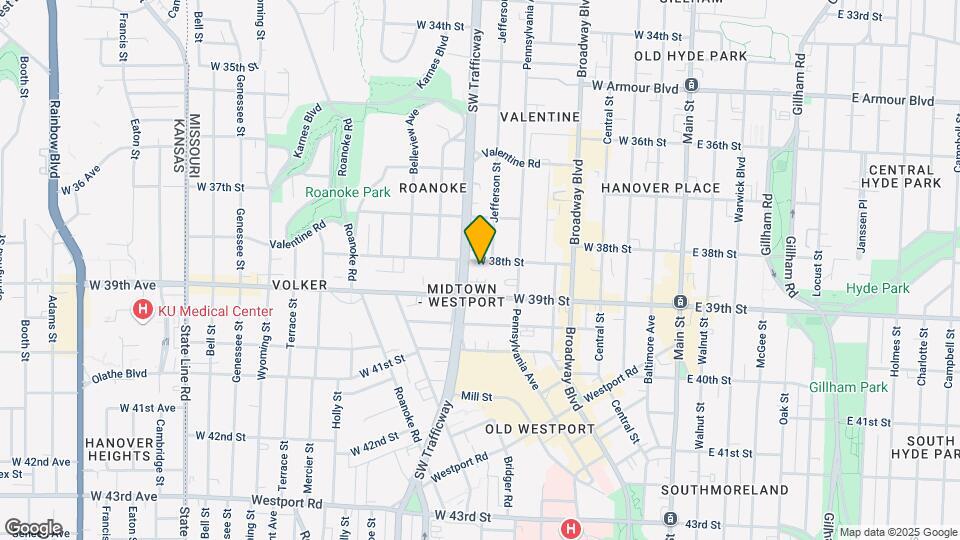 711 W 38th St Map and Location Details