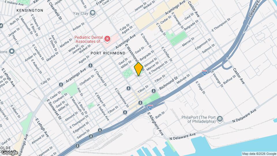 2637 E Madison St Map and Location Details