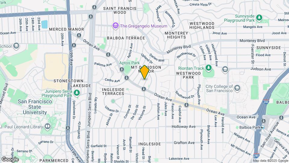 39 Lakewood Ave Map and Location Details