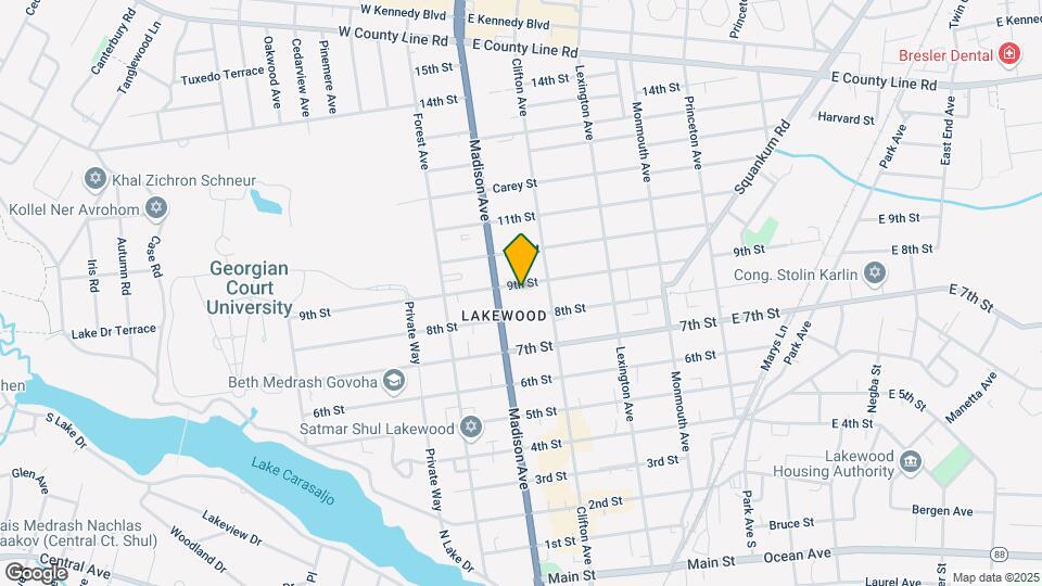 318 9th St Map and Location Details